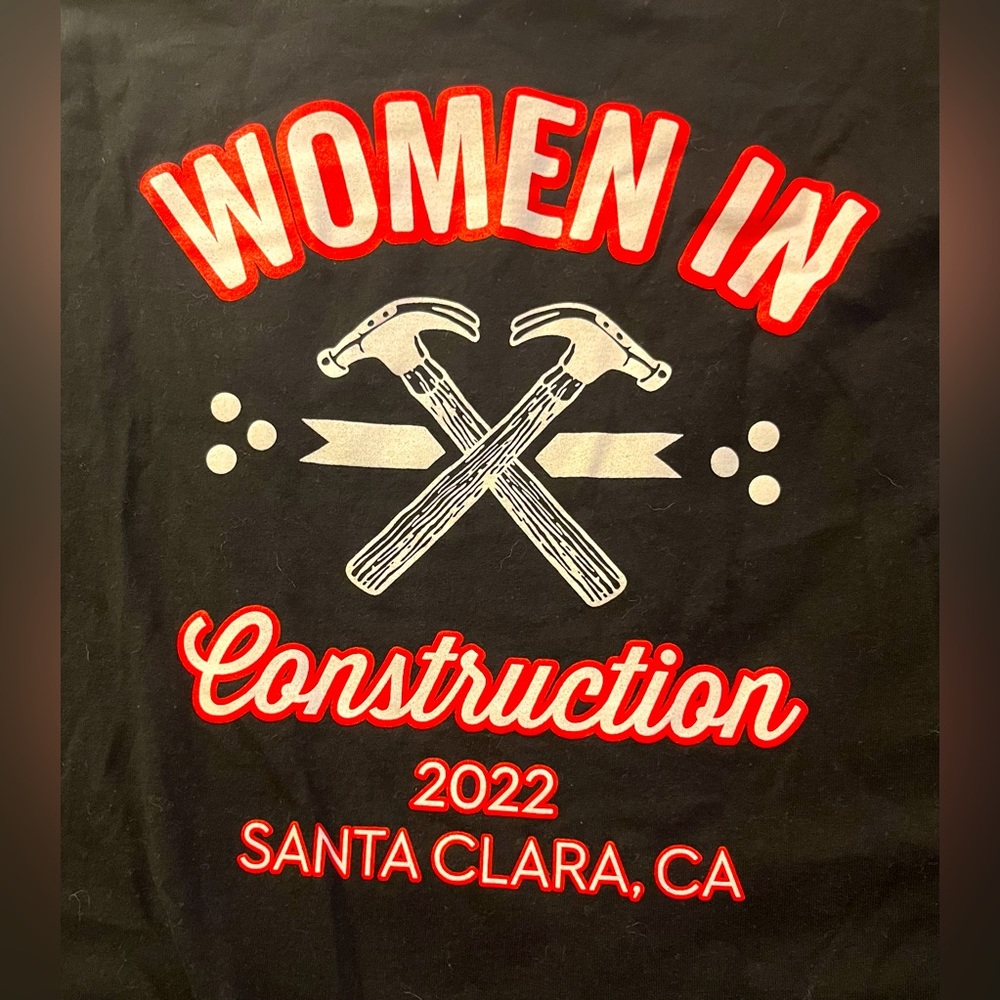 Used Hanes Beefy T "Women In Construction" Santa Clara, Ca T-Shirt Size XL